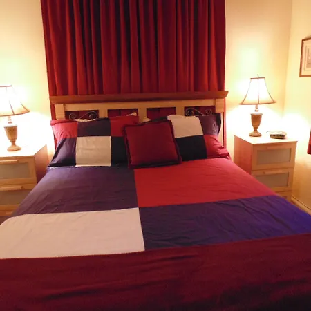 Rideau Bed & Breakfast 3*