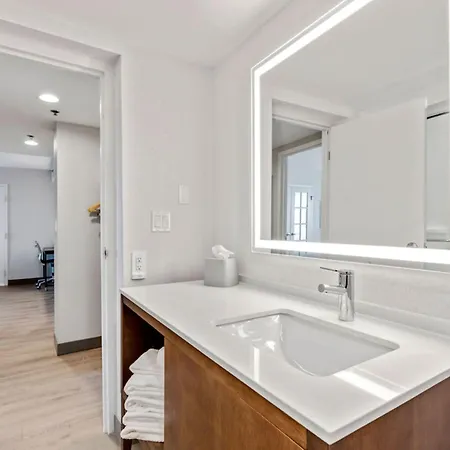 Hotel & Kanata By Ihg 4*