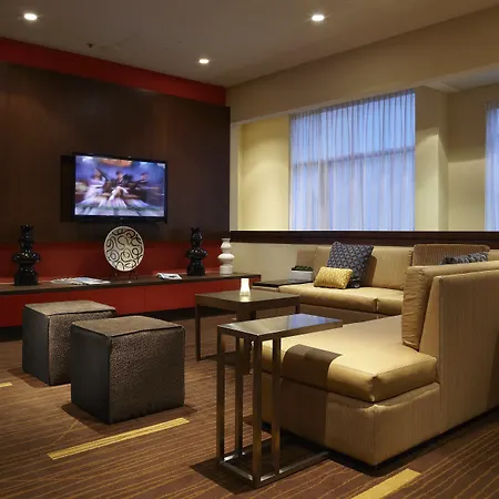 Hotel Courtyard By Marriott Downtown