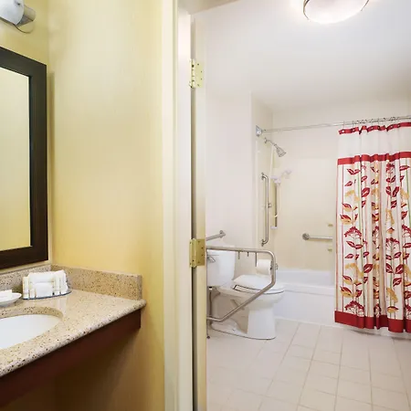 Hotel Courtyard By Marriott Downtown