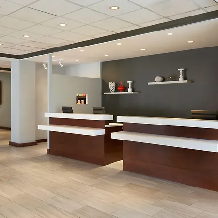 Hotel Courtyard By Marriott Downtown 3*