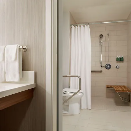 Courtyard By Marriott Downtown 3* Ottawa