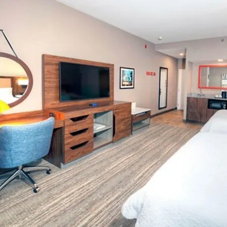 Hampton By Hilton Ottawa