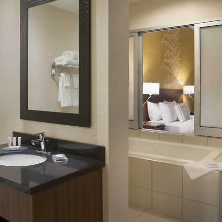 Fairfield & By Marriott Kanata Hotel