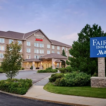 Fairfield & By Marriott Kanata 3*
