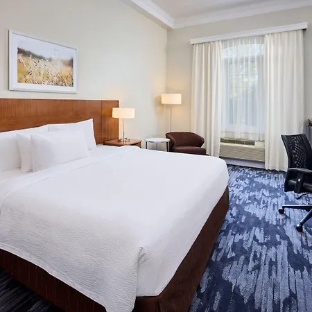 Fairfield & By Marriott Kanata Ottawa