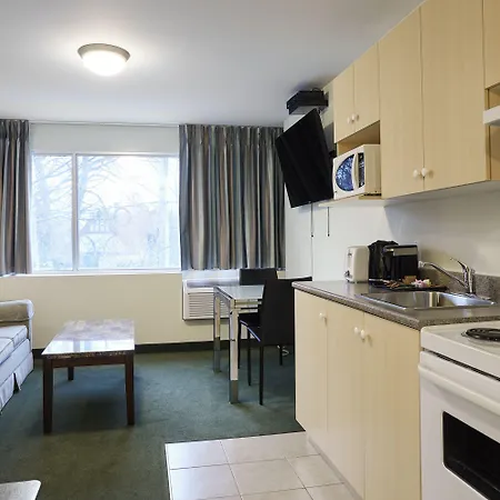 Aparthotel The Business 3*