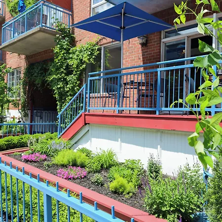 Hotel Byward Blue Ottawa