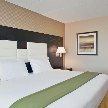 Hotel Express & West - Nepean By Ihg 2*