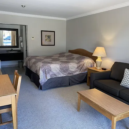 Bed & Breakfast Rideau Heights 2*