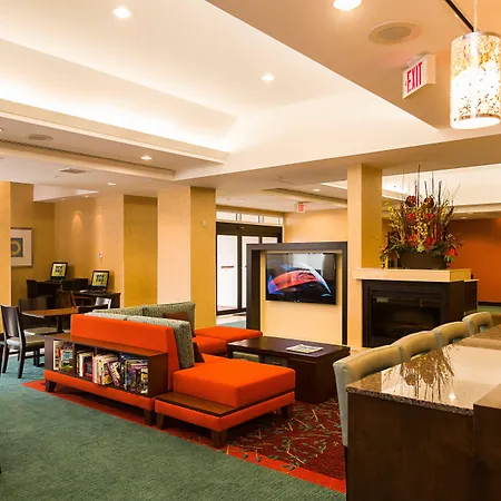 By Marriott Airport 3* Ottawa