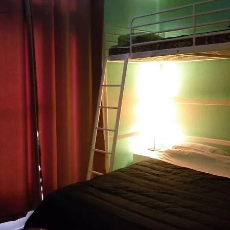 Hostel Backpackers *