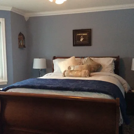 The Boston 't' Bed & Breakfast 3*