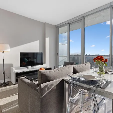 Aparthotel Soho Residences Lisgar 4*