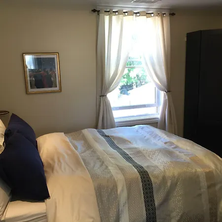 The Century House 3* Ottawa