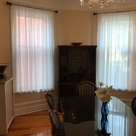 The Century House 3*