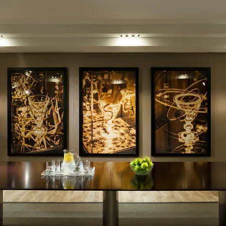 Aparthotel Soho Residences Champagne 4*