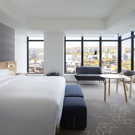 Andaz Ottawa Byward Market, By Hyatt Hotel Ottawa