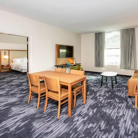 Fairfield & By Marriott Airport 3*