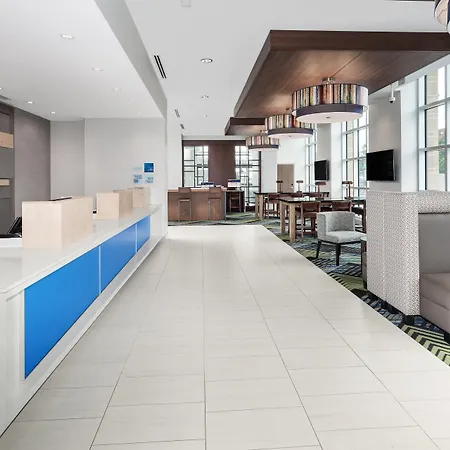 Express & Downtown East By Ihg Hotel Ottawa
