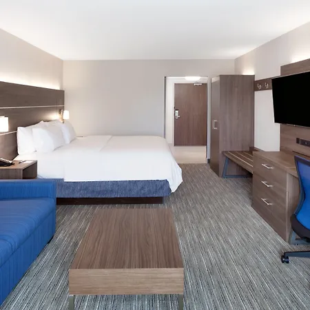 Express & Downtown East By Ihg Hotel 3*