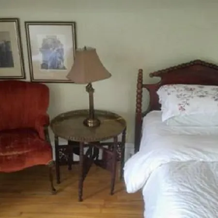 Bed & Breakfast Ashbury House 4*