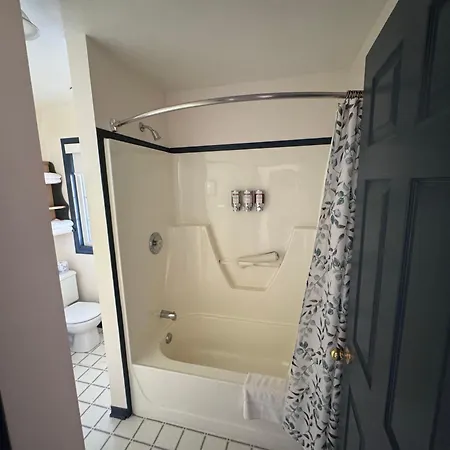 Guest house Loyly Ottawa