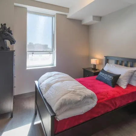 Corporate Lisgar 2 Bedrooms Holiday home *
