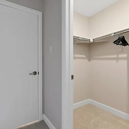 Spacious Family In Barrhaven Villa Ottawa