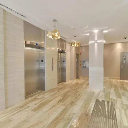 Corporate Lisgar 2 Bedrooms Holiday home