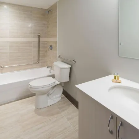 Corporate Lisgar 2 Bedrooms * Ottawa