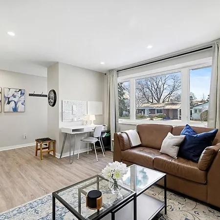 Furnished 3br Apartment Ottawa