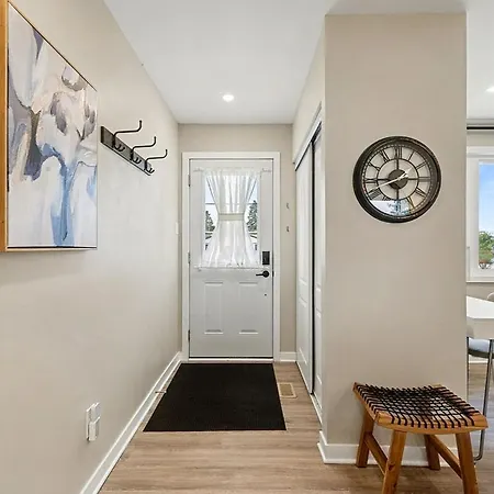 Apartment Furnished 3br *