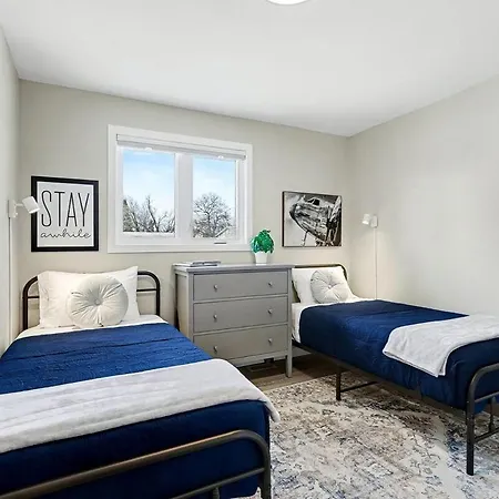 Apartment Furnished 3br *