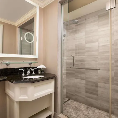 Fairmont Chateau Laurier Hotel 5*
