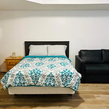 Homestay Macoun Ottawa