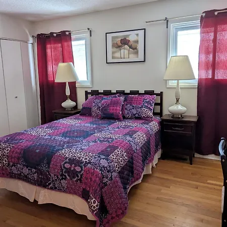 In Area Guest house Ottawa