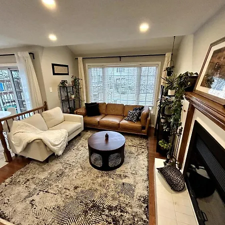Large 4bd In Orleans With Pool Holiday home *