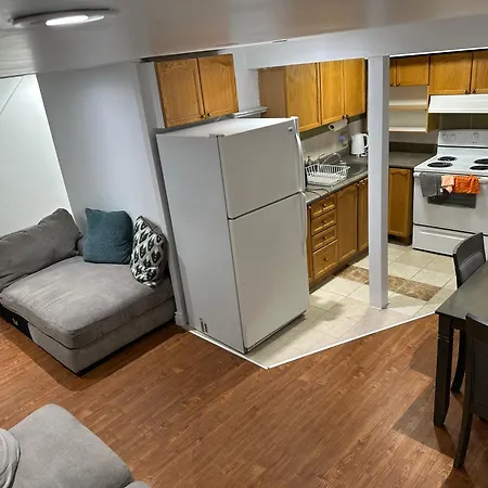 Maple Stay- Private 2 Bedroom Short Term *