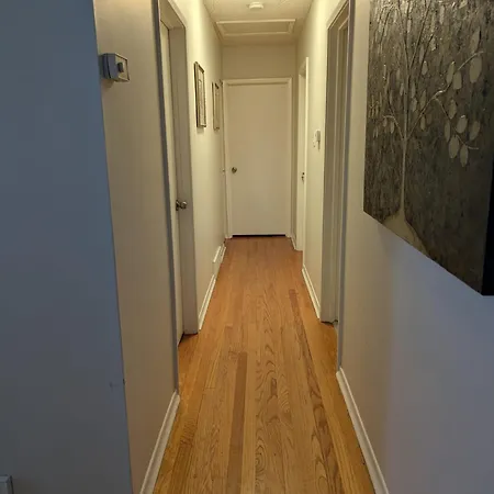 Guest house In Area Ottawa