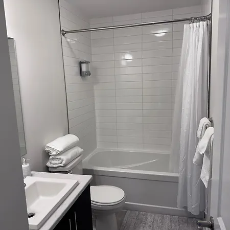 Crystal Boutique * Ottawa