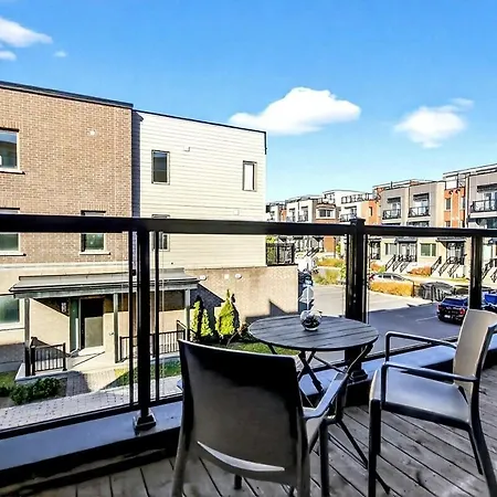 Apartment Modern 4br Townhouse Free Parking