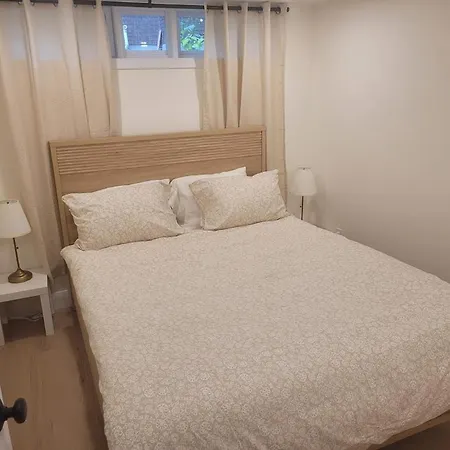 Apartment Modern 2 Bedroom Unit - River Walk