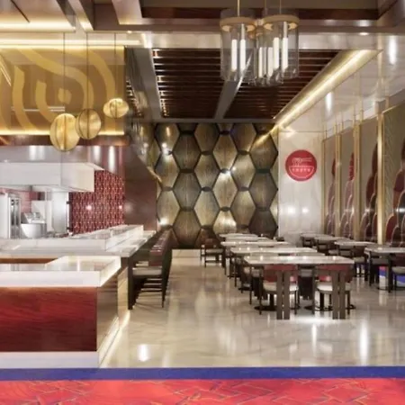 Hard Rock & Casino Hotel 4*