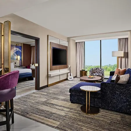Hard Rock & Casino Hotel 4*