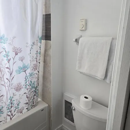 Suitestay Apartment *