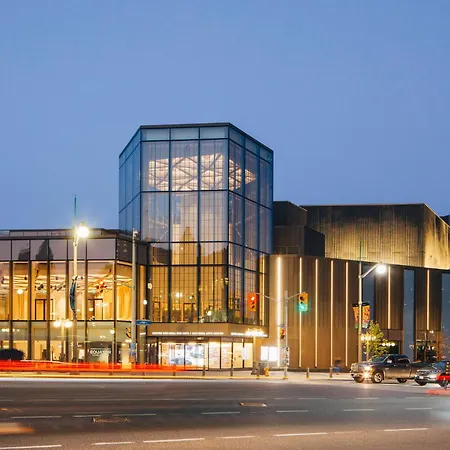 Express & Downtown East By Ihg 3* Ottawa