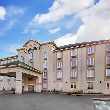 Quality Inn 3*
