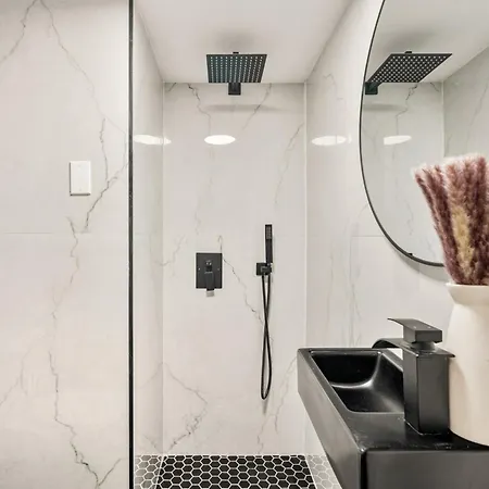 Hotel Parlour 4*