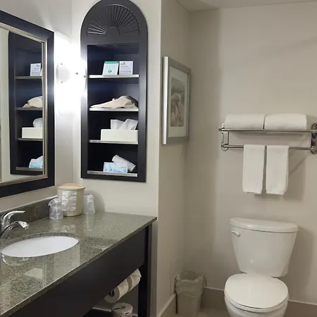 Hotel Express & West - Nepean By Ihg 2*